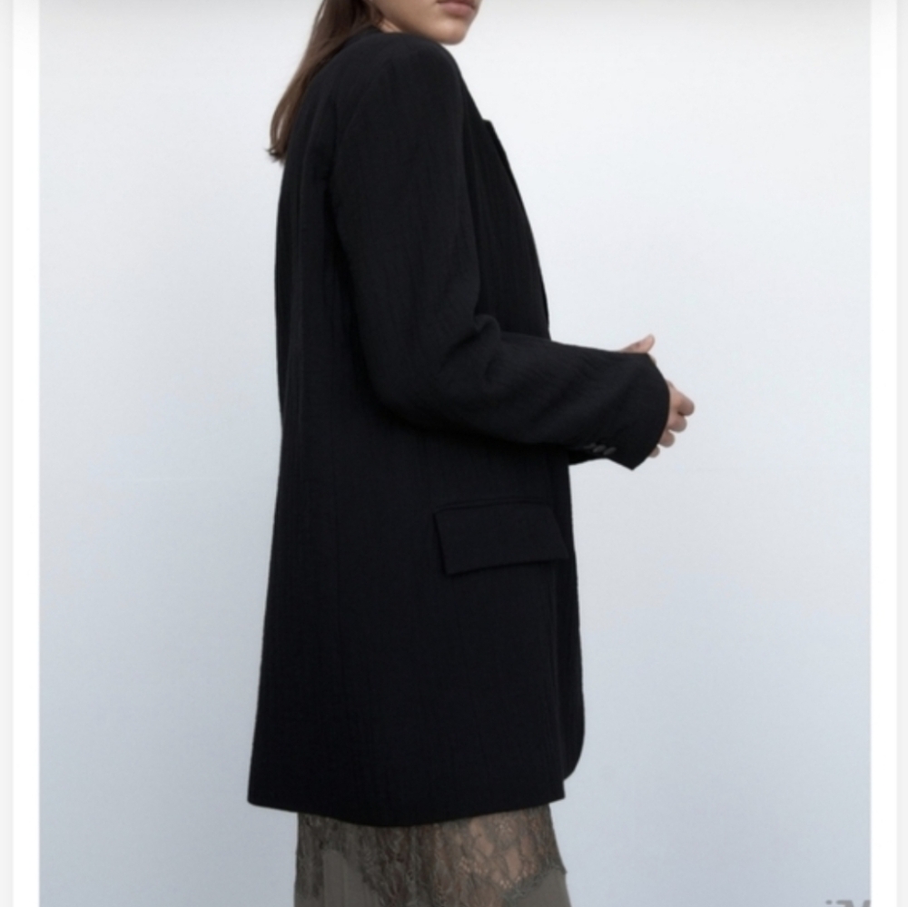 NWOT Zara Women's Oversized Black Blazer